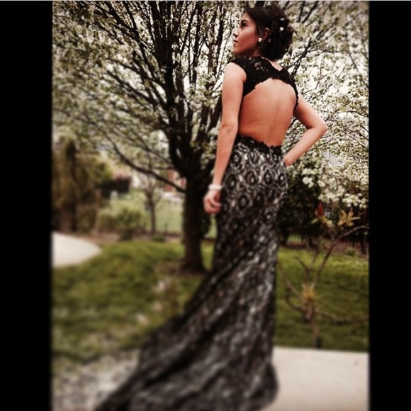 Dresses & Skirts - Prom dress or formal dress